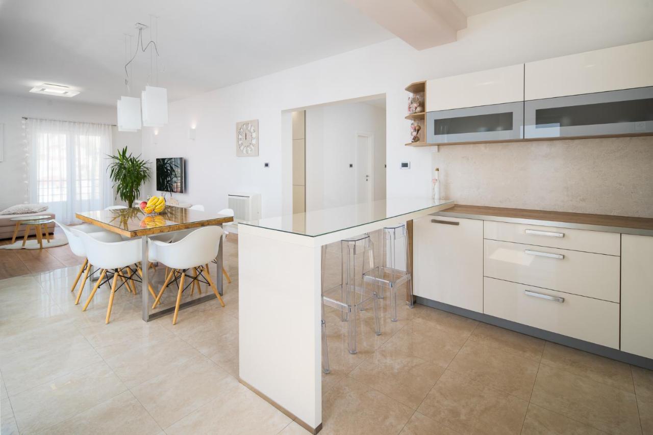 Apartment Toma Podstrana Luaran gambar